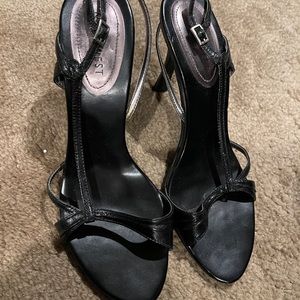 Nine West black strappy sandals heels shoes